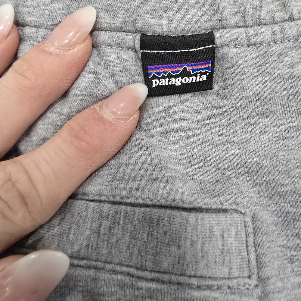 Men's Patagonia Joggers.  Size Medium.